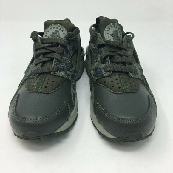 Nike Women's Sneakers Green Size 5 Air Huarche Run 2017 PRM Python Khaki 683818 - Picture 2 of 10